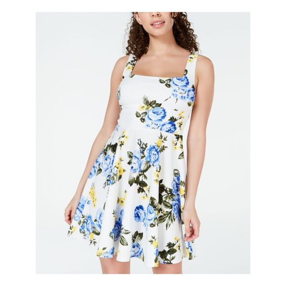 B DARLIN Dresses & Skirts - B DARLIN Womens White Sleeveless Square Neck Mini Fit + Flare Dress 9\10